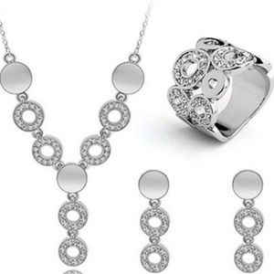 ✨Just In✨ Silver Jewelry Rhinestone 3pcs Sets